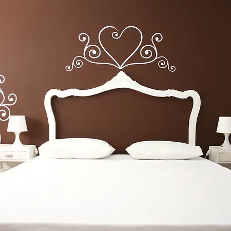 2300 Thomar بيت شباب *