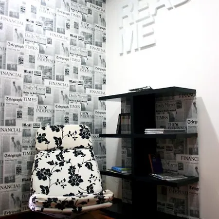 بيت شباب 2300 Thomar