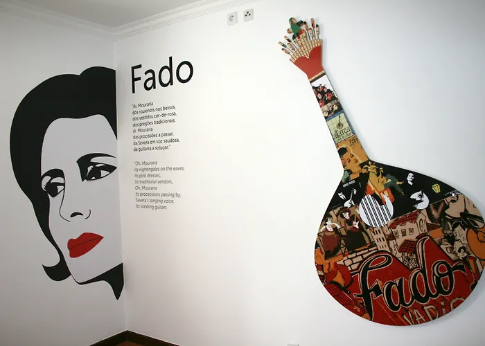 2300 Thomar Hostel *